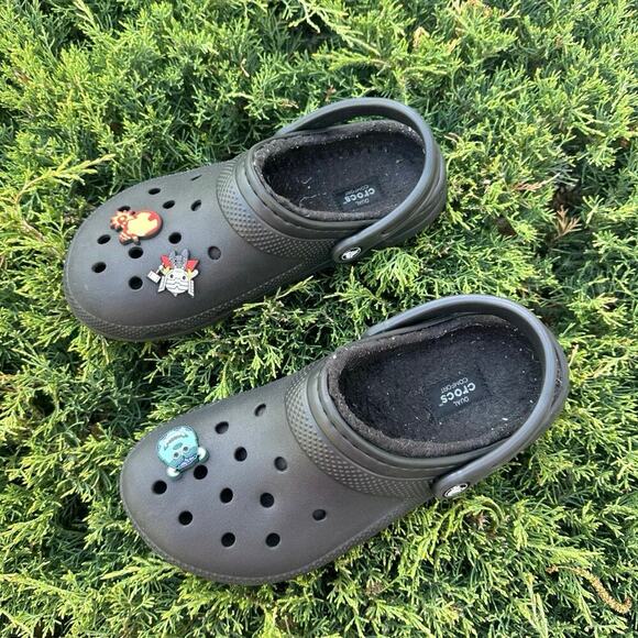 Crocs Classic‎ Lined Clogs With Charms Unisex Size M7 W9 Black Sandals - Picture 7 of 15